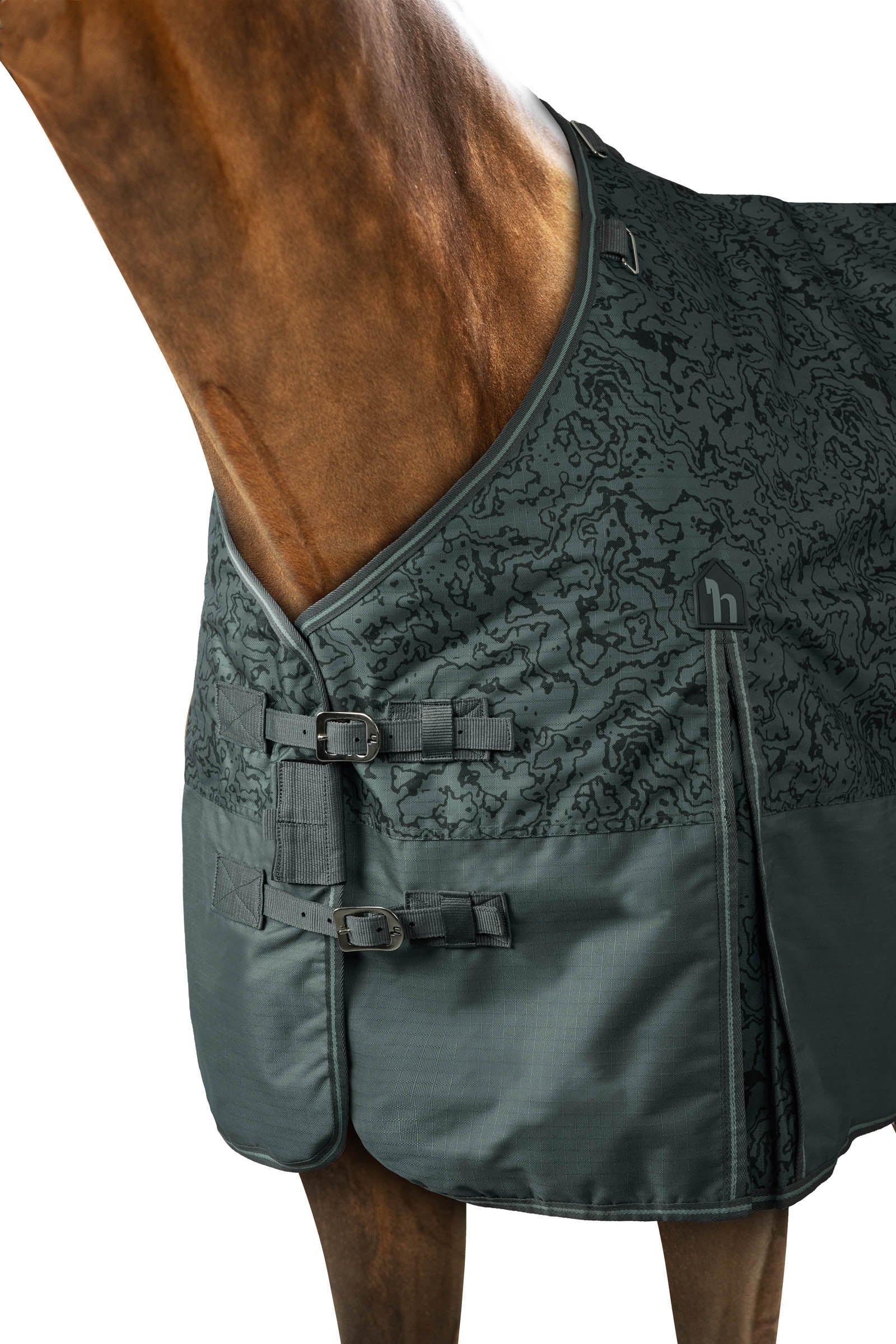 Pack shot 2
