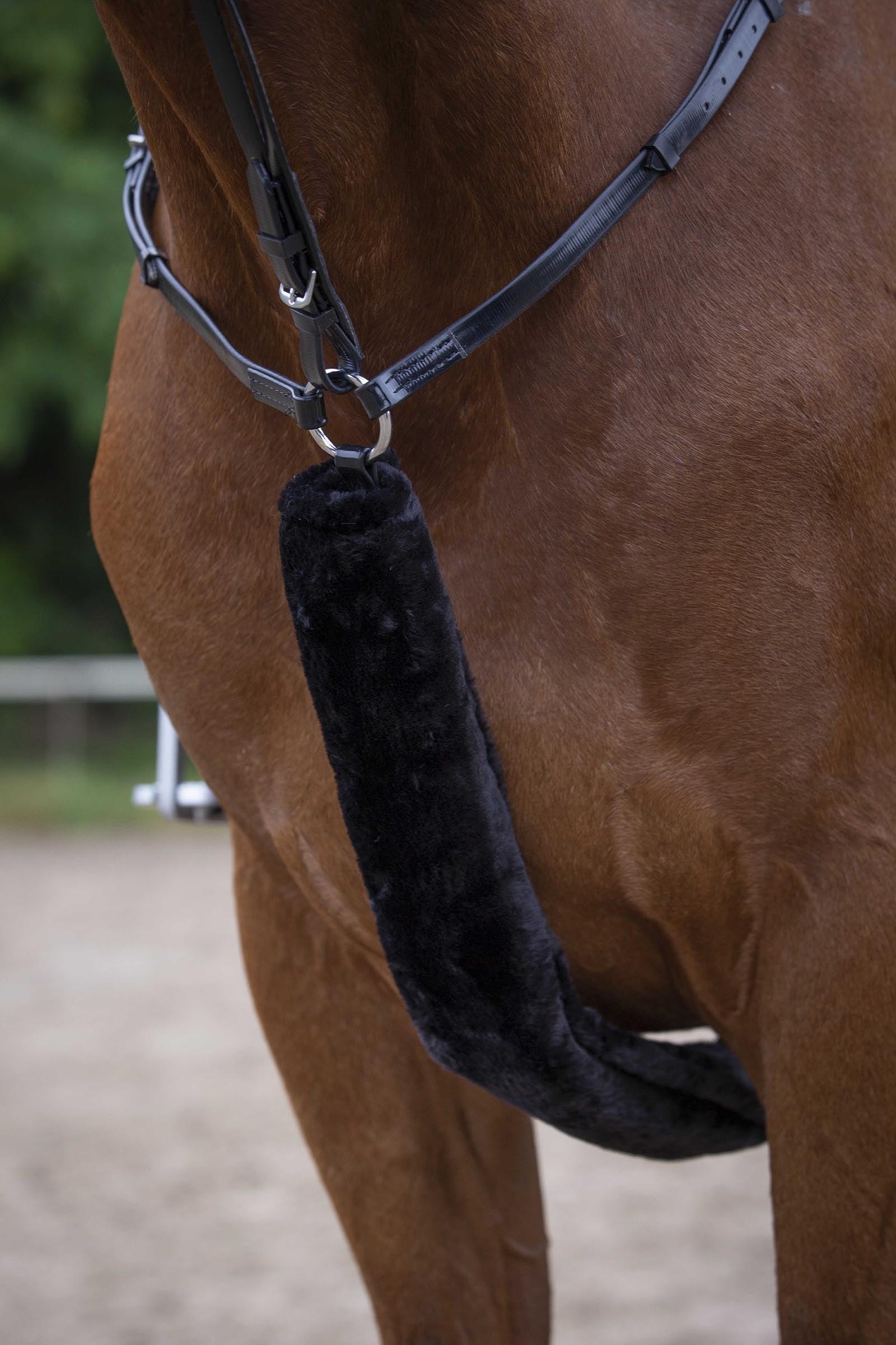 Equi Theme EQUITHÈME Teddy Hunting Breastplate Sleeve Bridles & Reins