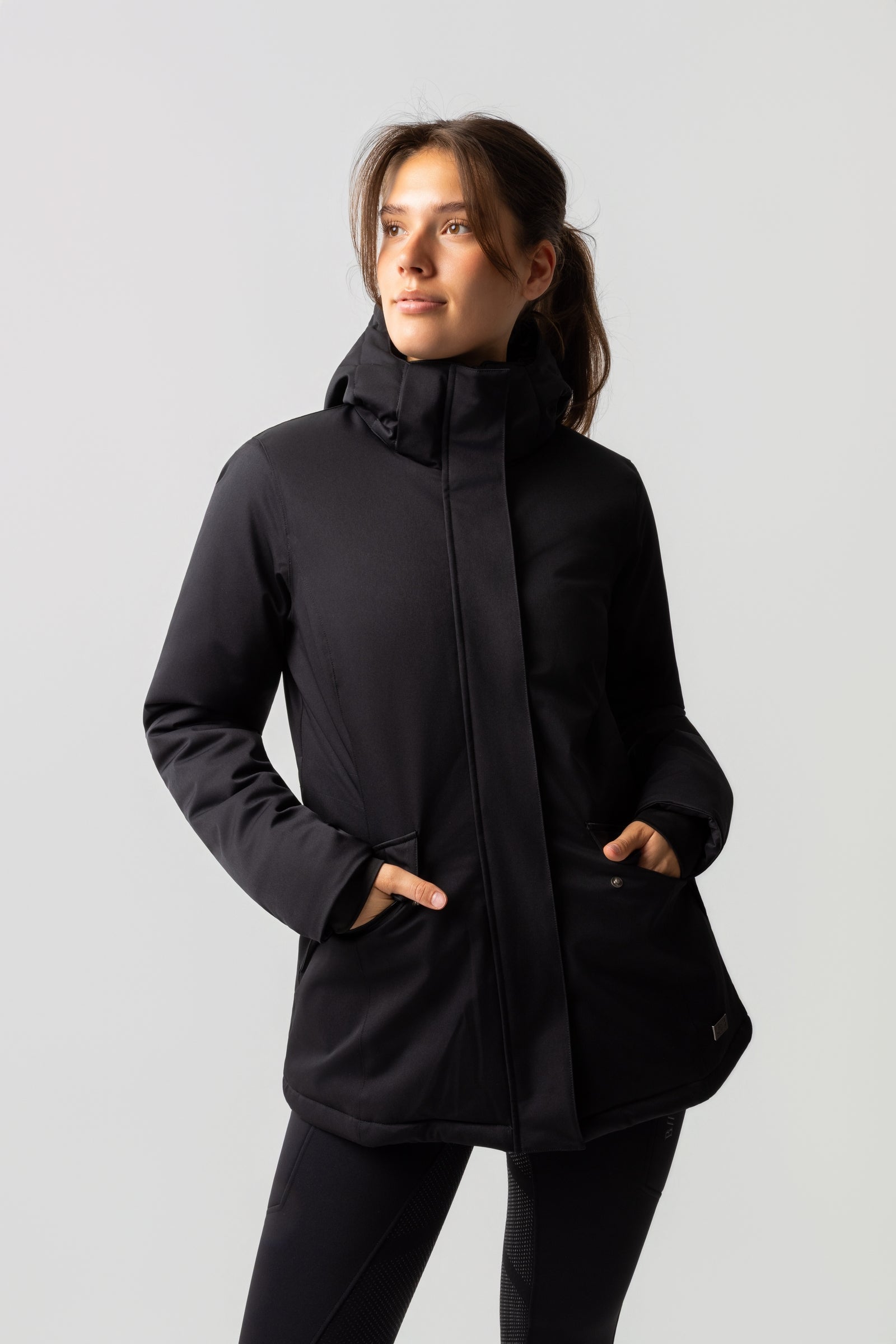 B Vertigo Dana Gepolsterte Damen Winter Reitjacke Damen Reitbekleidung