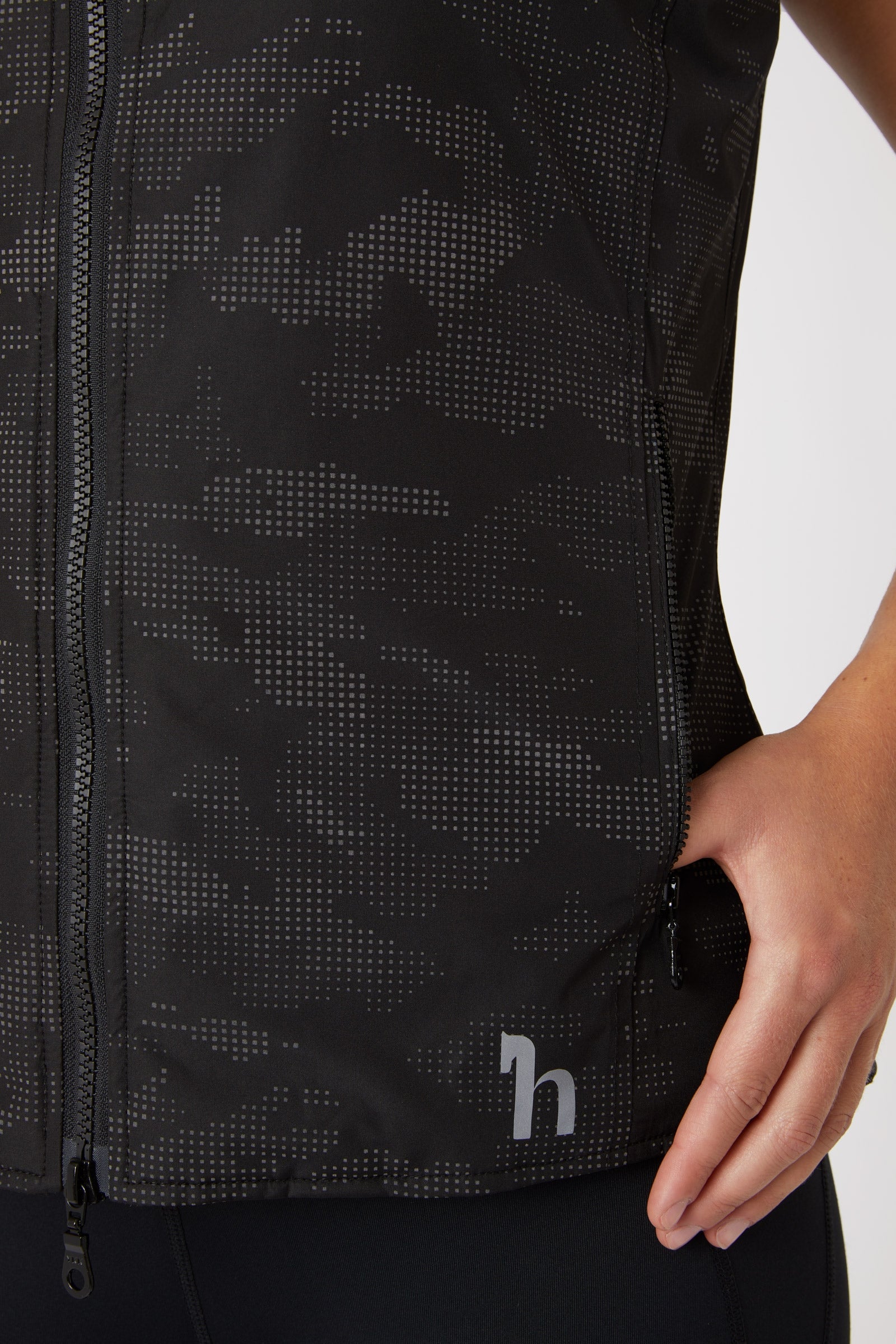 Horze Camo Luminox Reflective Women's Riding Vest Women’s Riding Clothing