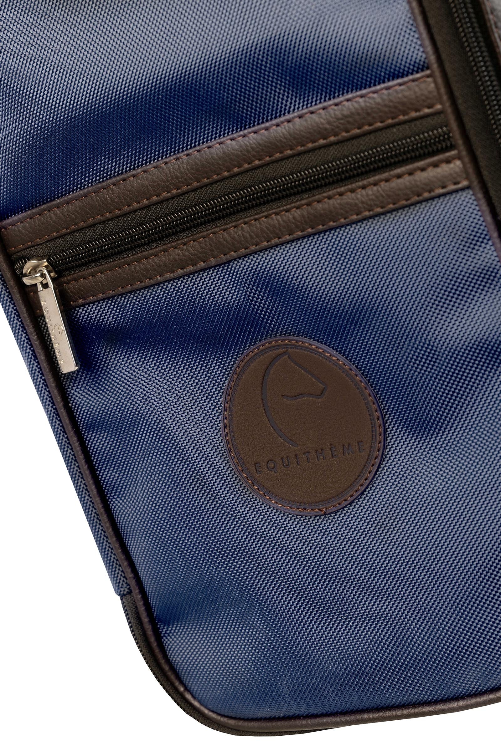 Pack shot 2