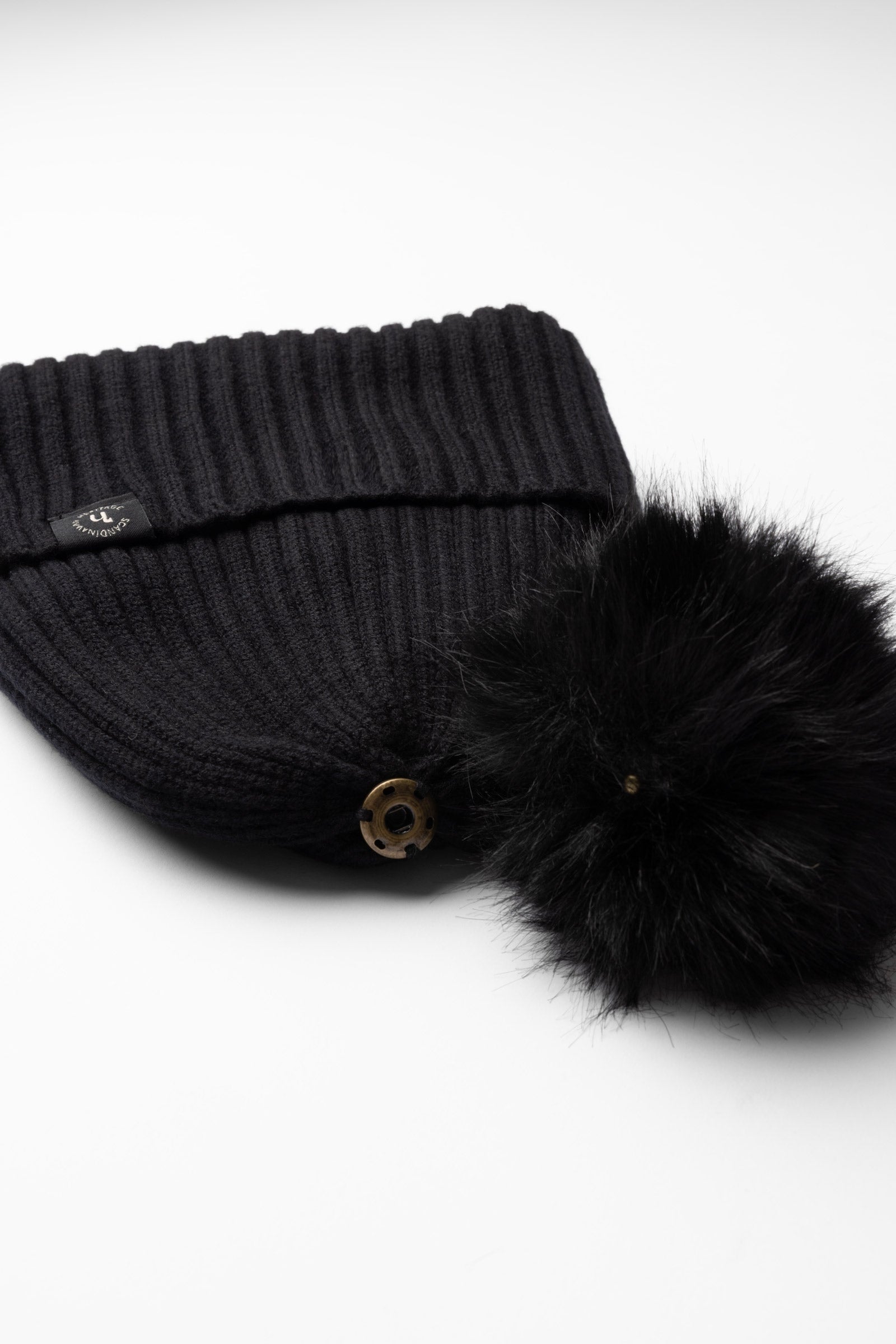 Horze Nele Knitted Hat Accessories