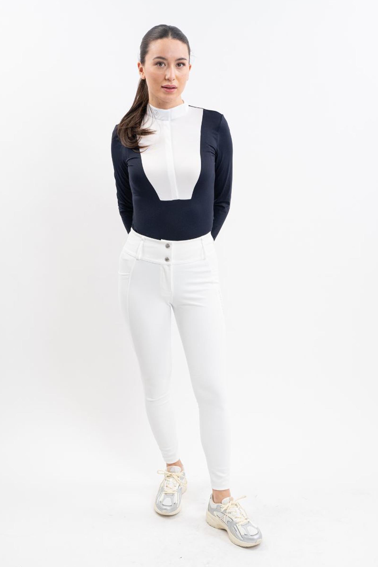 Model shot 2