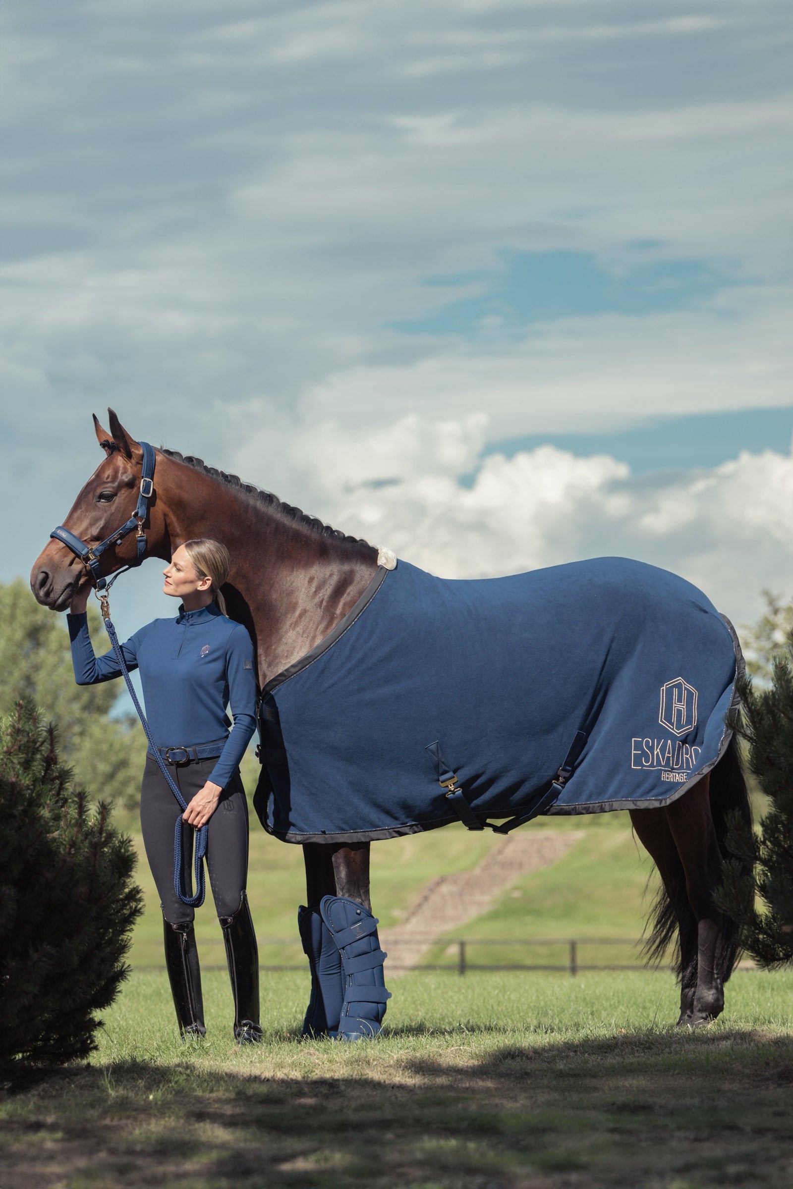 Eskadron Heritage AW24 Fleece Cooling Rug Horse Rugs
