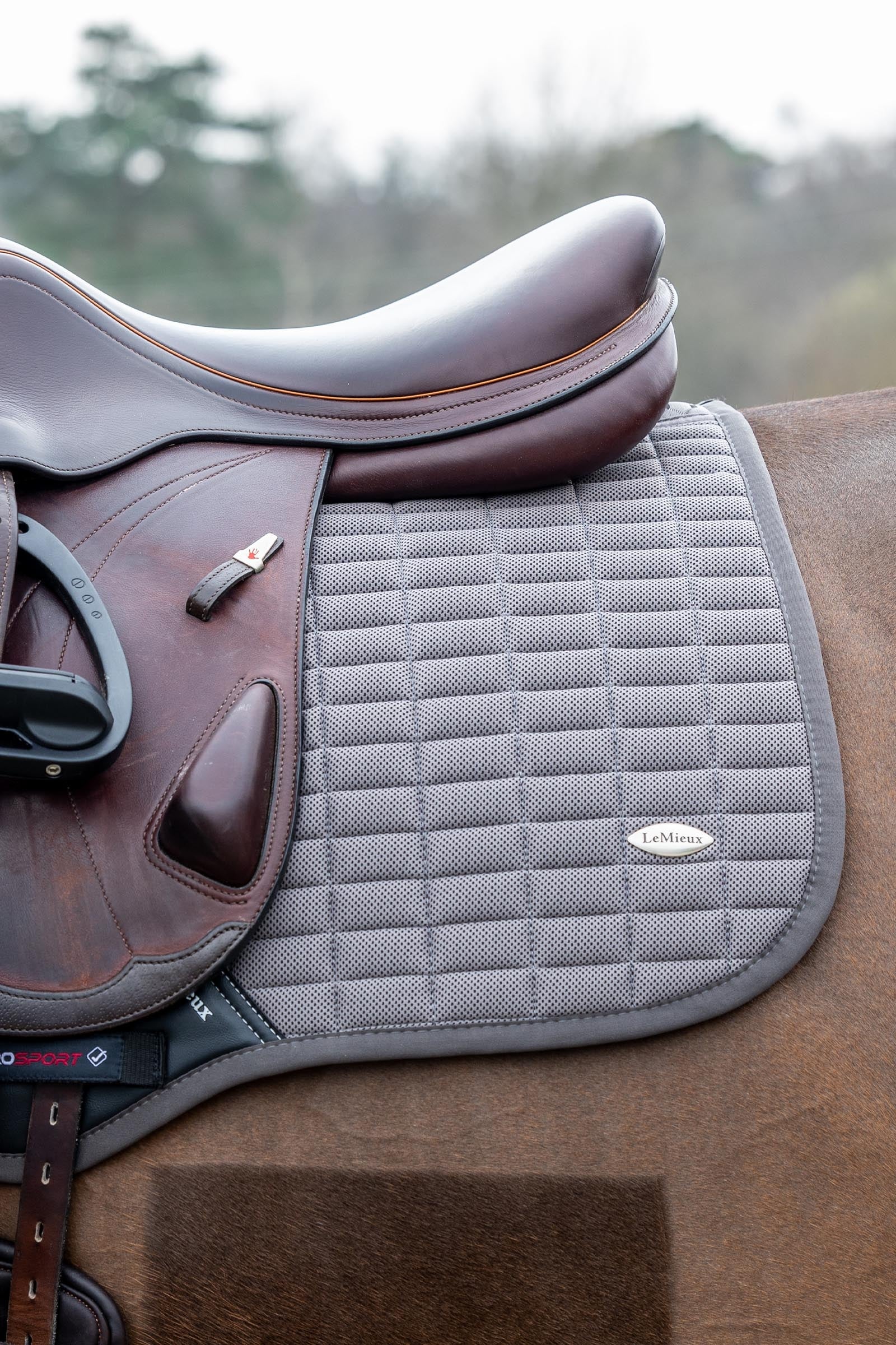 LeMieux Self-Cool Close Contact Saddle Pad Saddle Pads