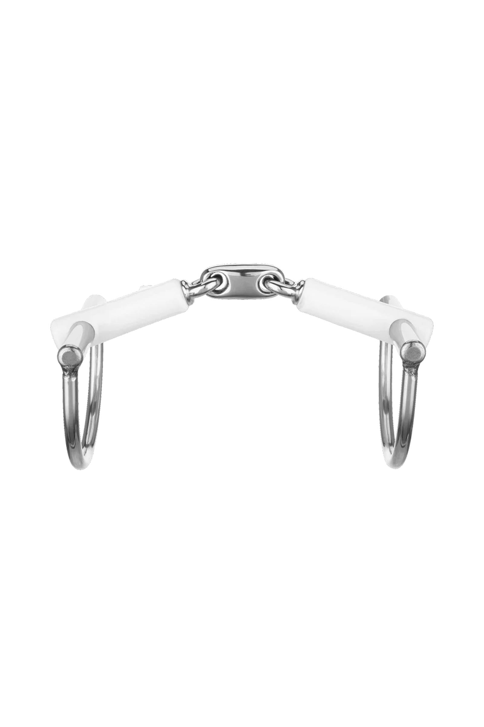 Pack shot 3