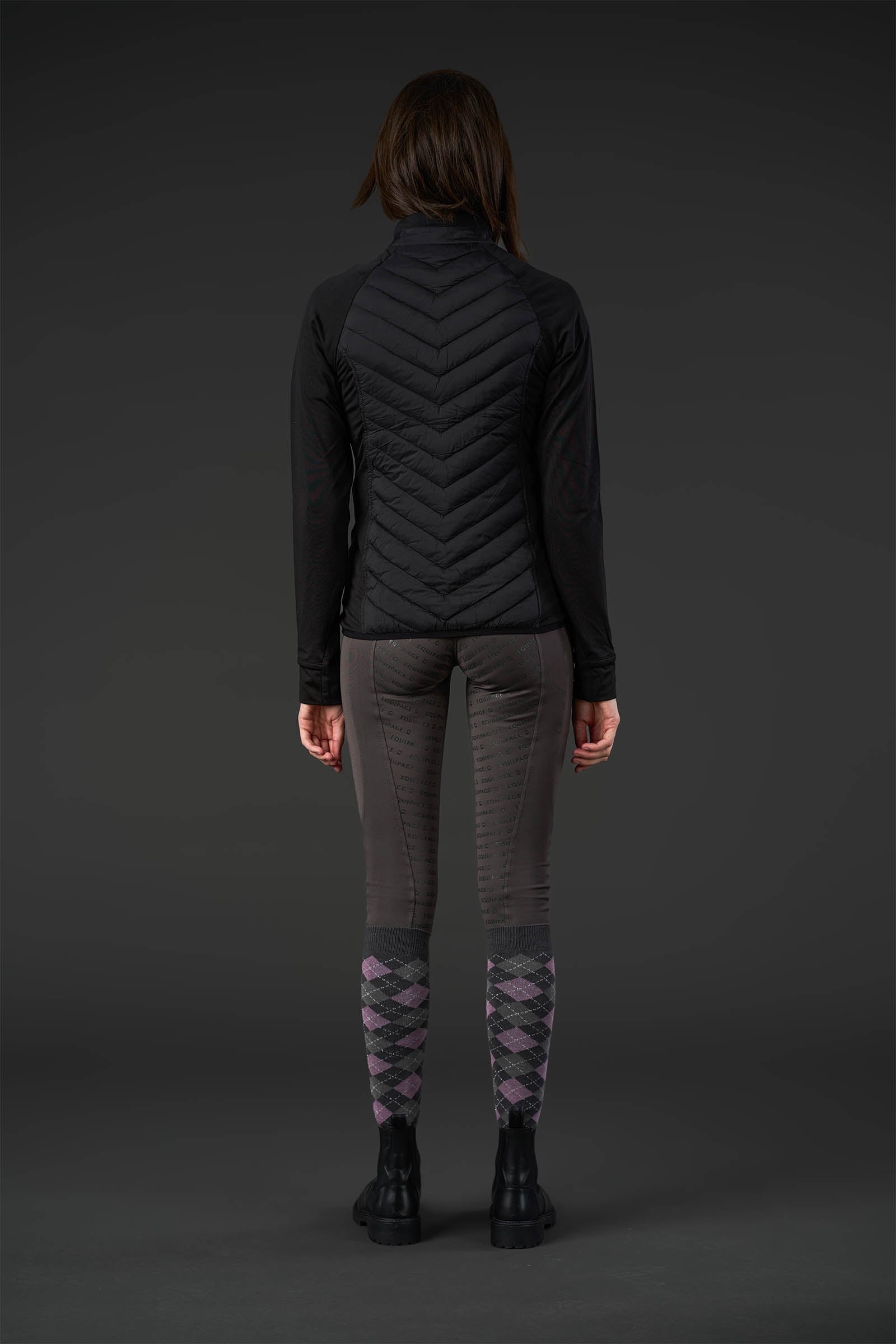 Model shot 2
