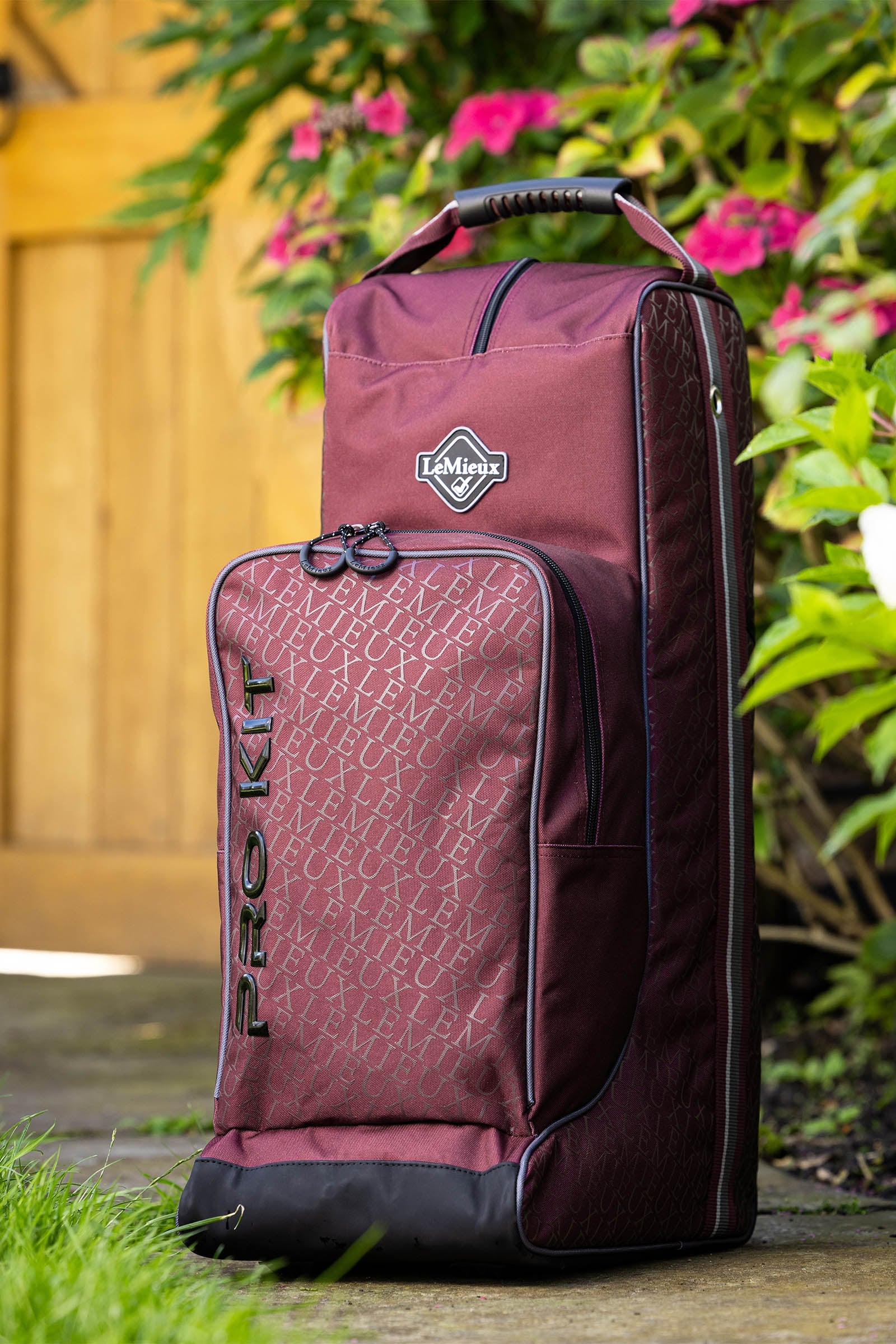 LeMieux Elite Pro Boot and Helmet Bag Horse Grooming Tools