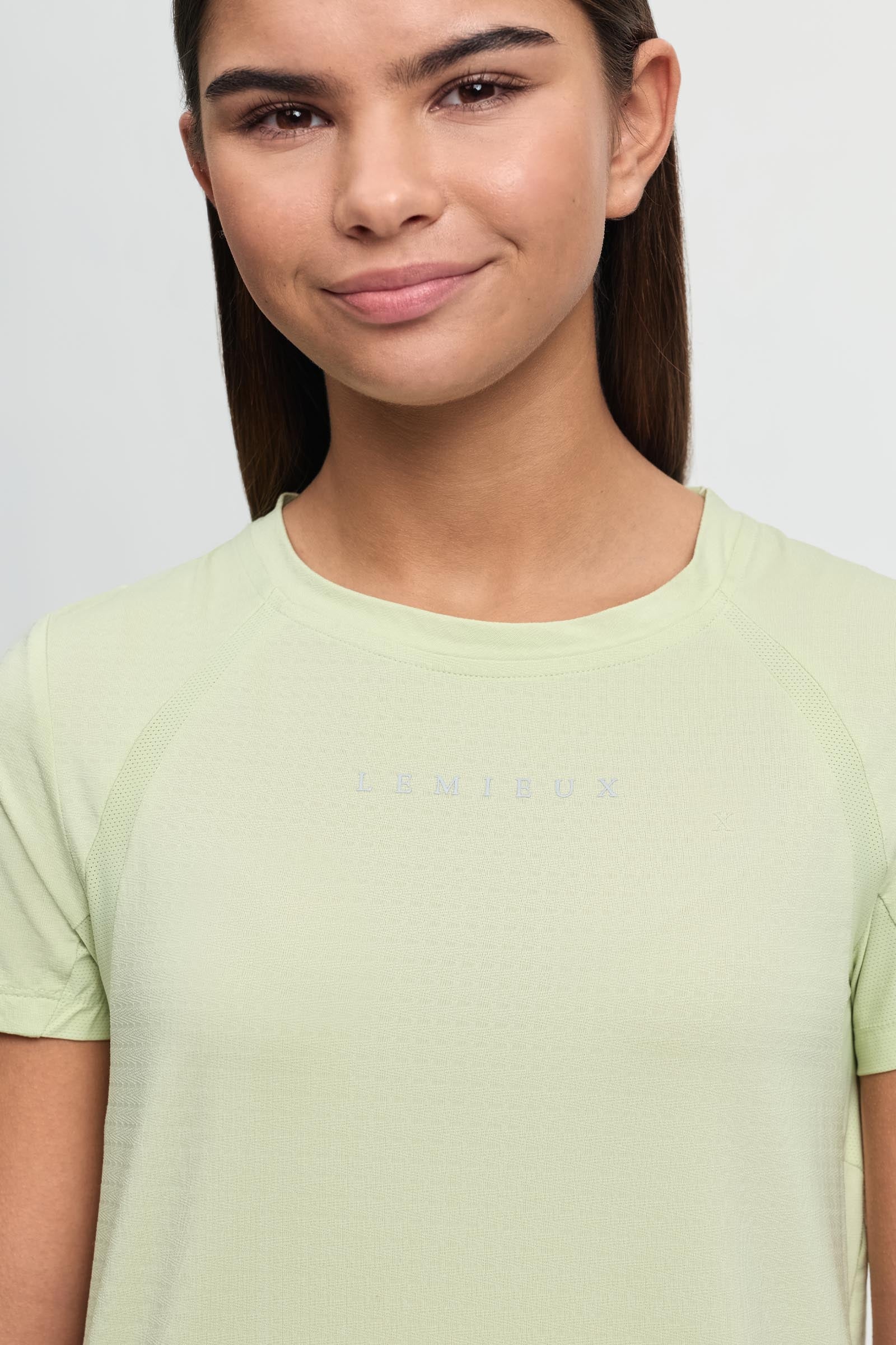 Model shot 4