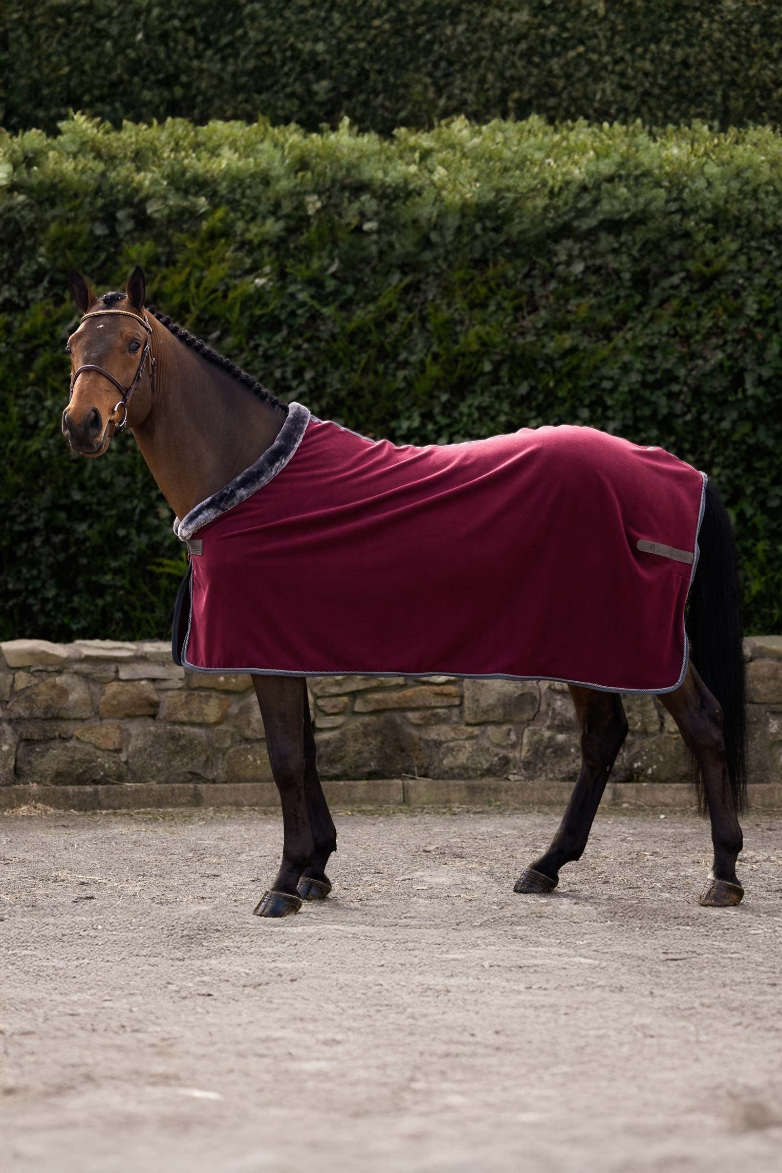 Bucas Show-Line Fleece Rug, 400 g Pferdedecken
