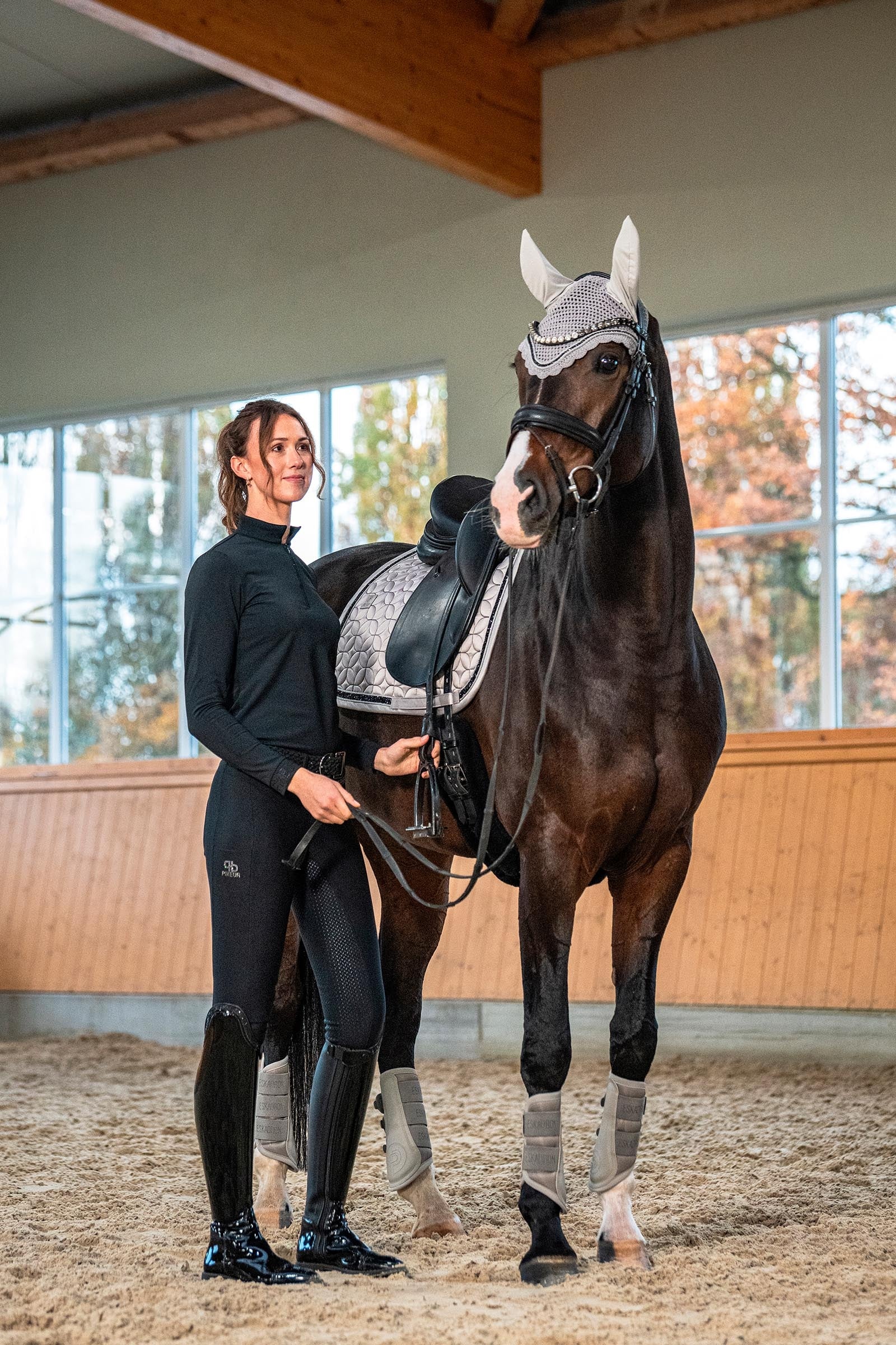 Eskadron Platinum 26 Crystal Fly Hood Saddle Pads