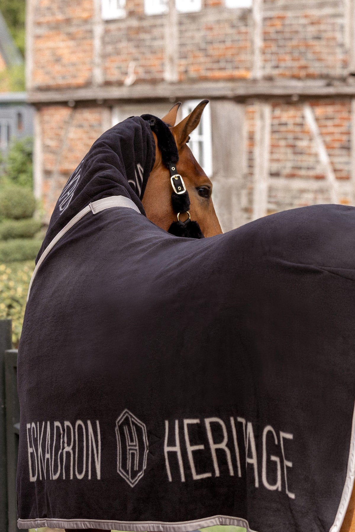 Eskadron Heritage 26/27 Fleece Sweat Rug Horse Rugs
