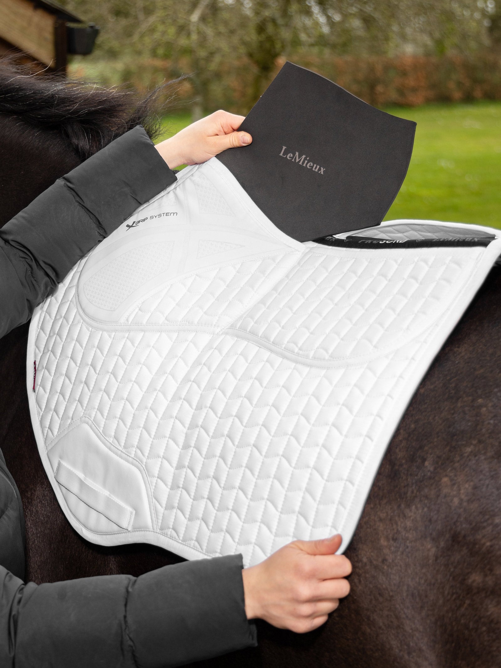 LeMieux Prosorb Plain 2 Pocket Close Contact Pad Saddle Pads