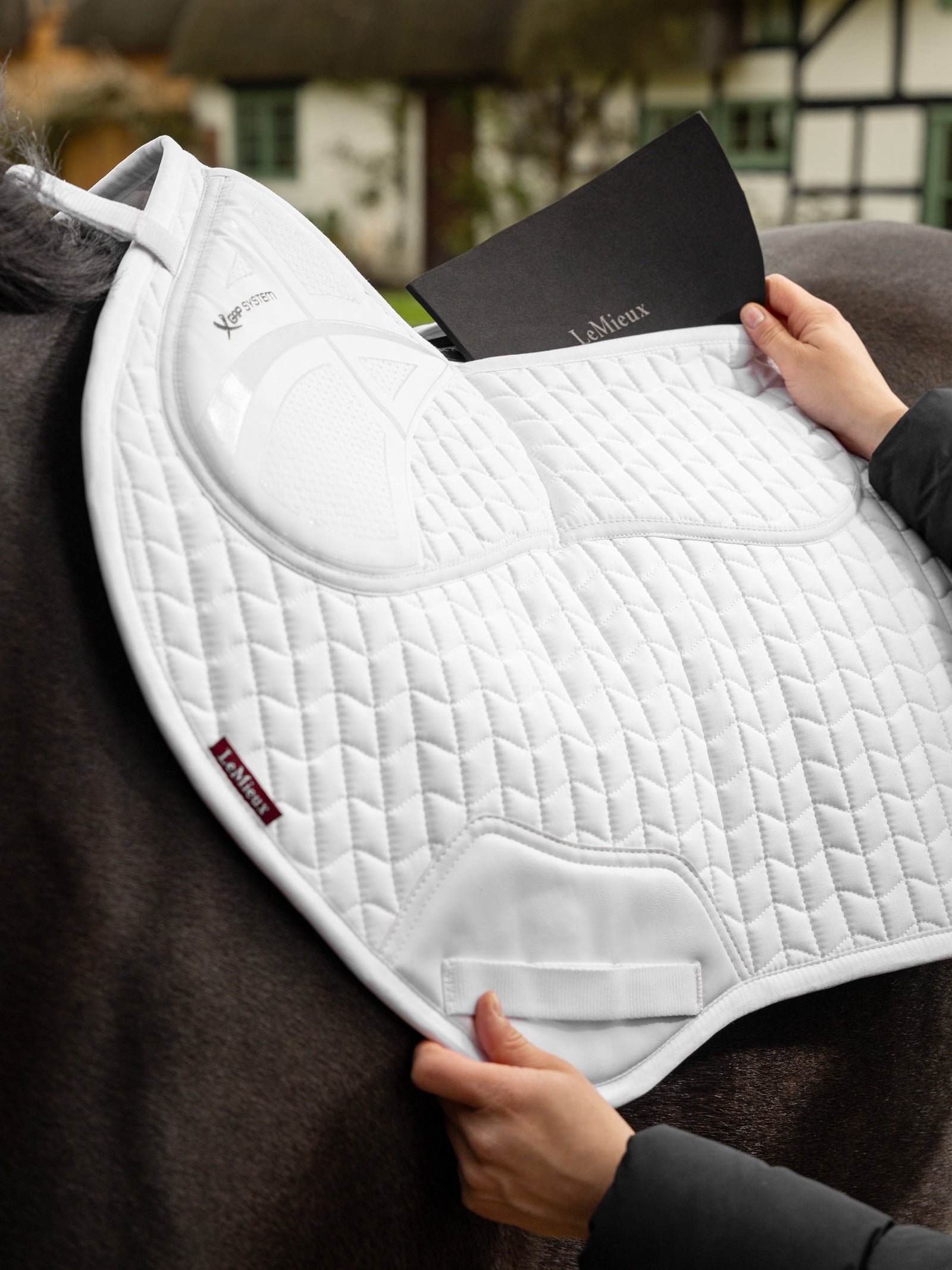 LeMieux Prosorb Plain 2 Pocket Close Contact Pad Saddle Pads