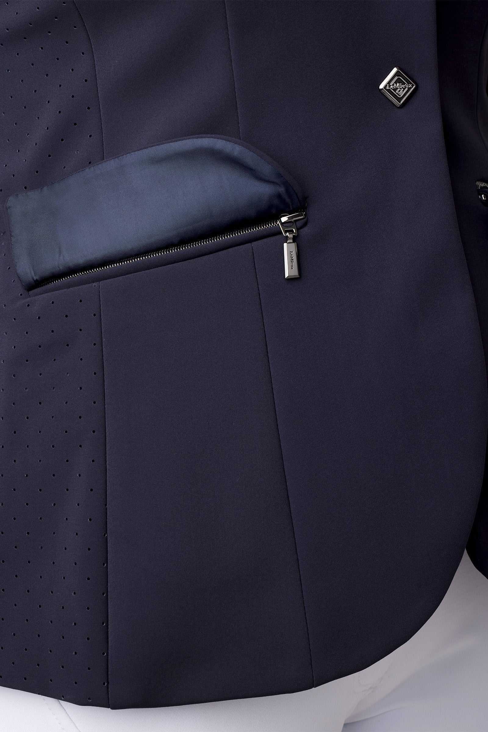 LeMieux Dynamiqué Women´s Show Jacket Women’s Riding Clothing