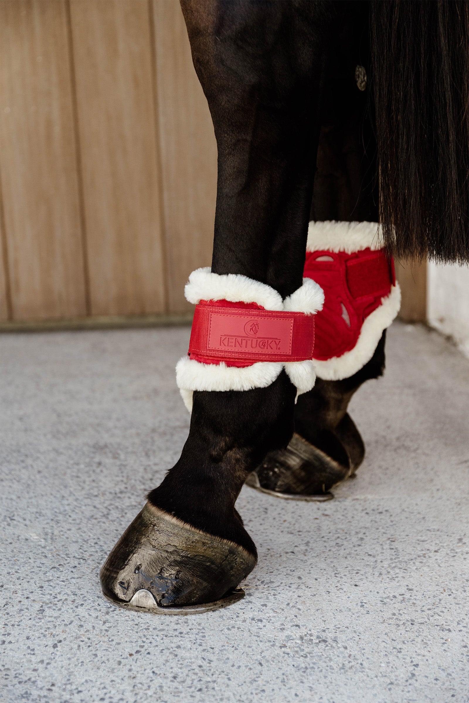 Kentucky Horsewear Vegan Sheepskin Young Horse Fetlock Boots Velvet Leg Protection & Hoof Protection for Horses