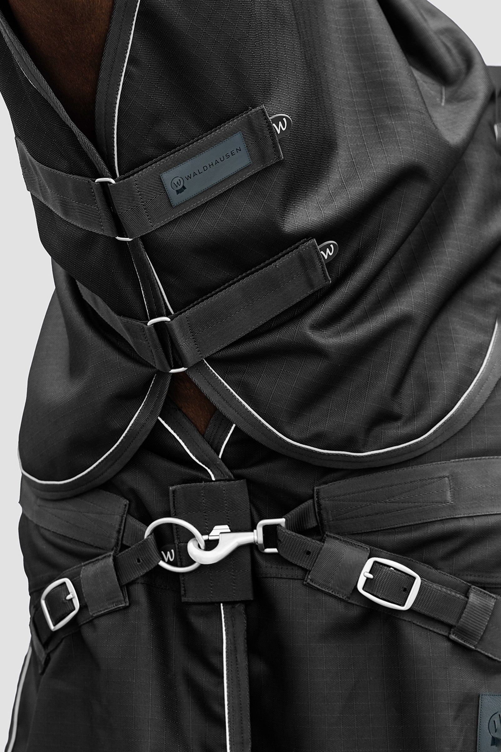 Waldhausen Outdoor Neck Rug Scandic Light Horse Rugs