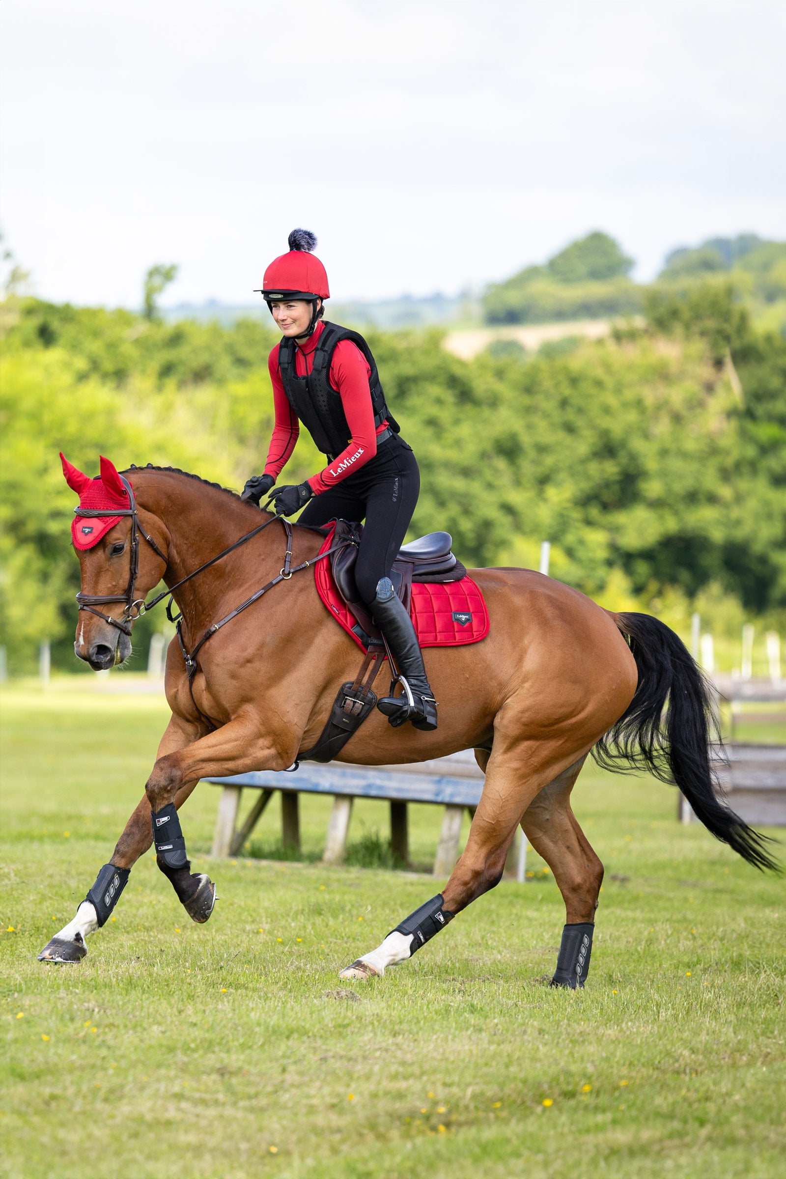 LeMieux Loire Classic Square Close Contact Saddle Pad Saddle Pads
