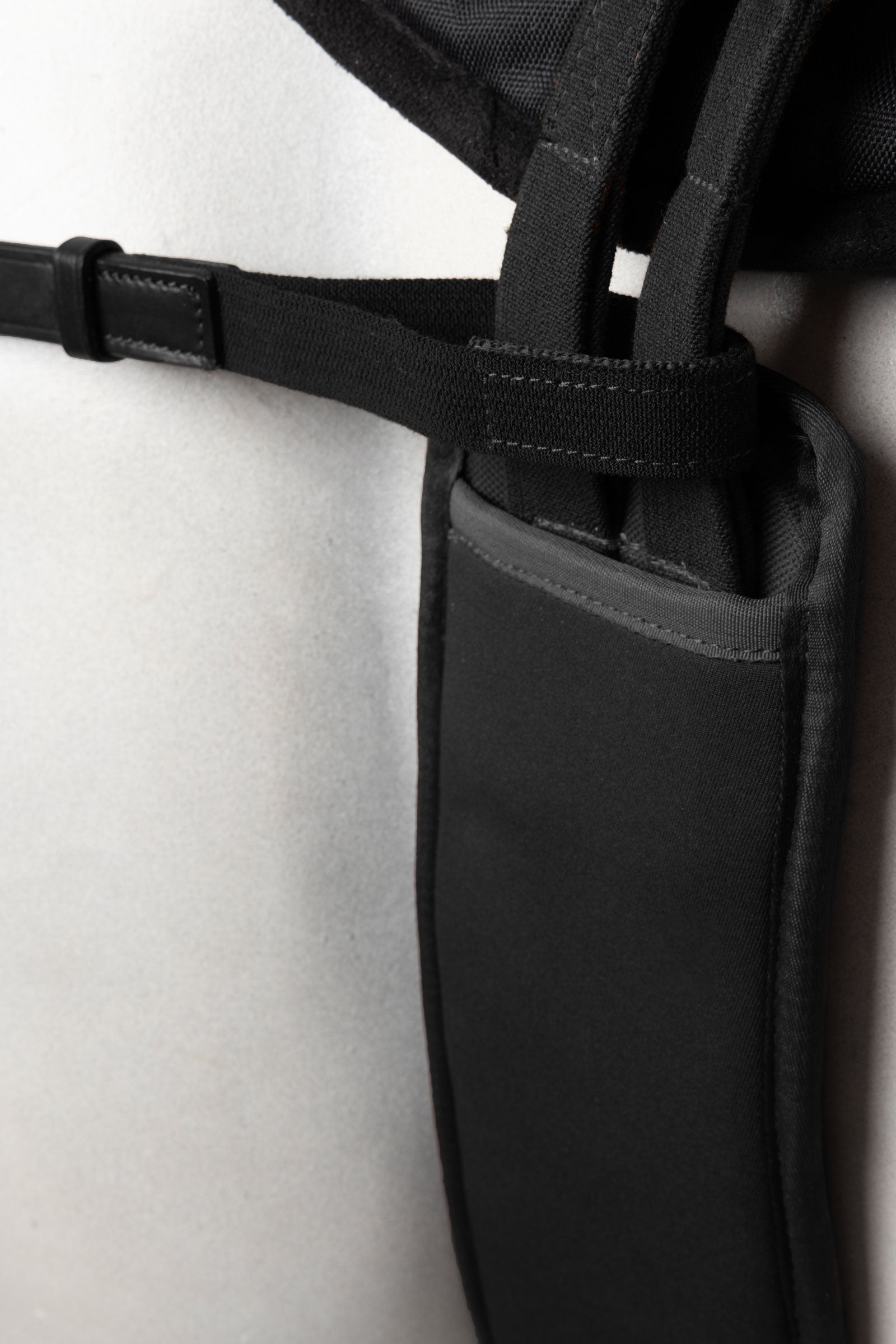 Horze Hampstead Leather Breastplate Bridles & Reins