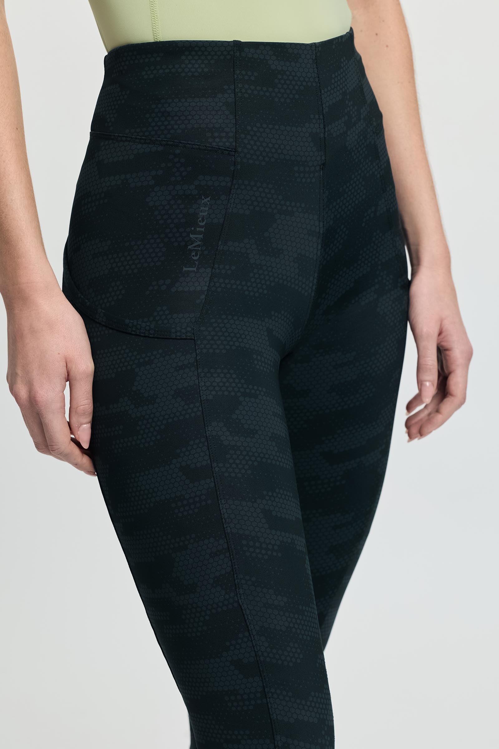 LeMieux Naomi Women´s Pull On Breeches Womens Breeches