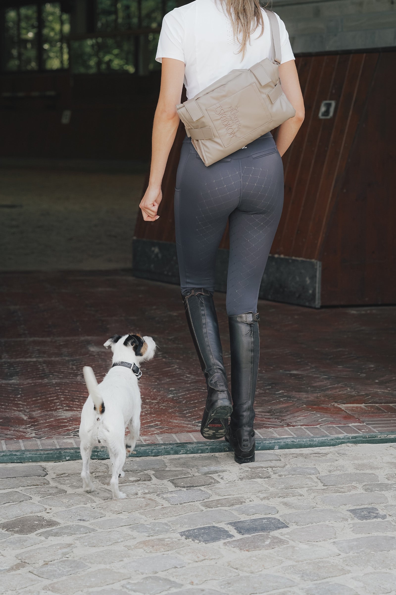 Lifestyle shot 7